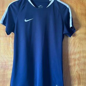 Nike Challenge Soccer Jersey Women’s Navy Blue